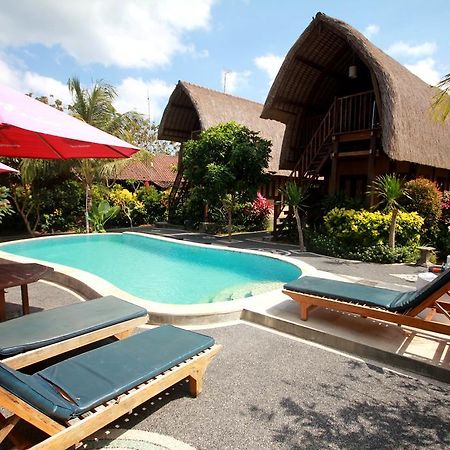 Rambo Homestay Uluwatu Exterior foto