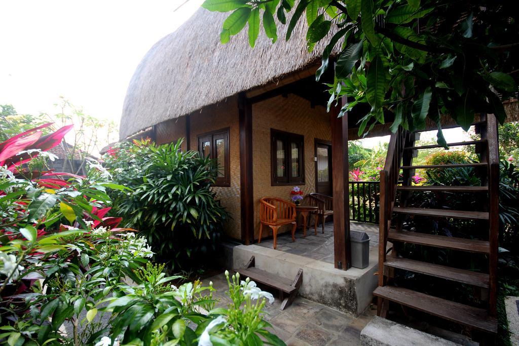 Rambo Homestay Uluwatu Exterior foto